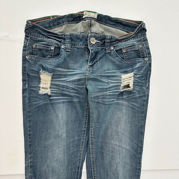 YNQ Distressed Cropped Women's size 5 Dark Wash Blue Denim jeans - Picture 2 of 4